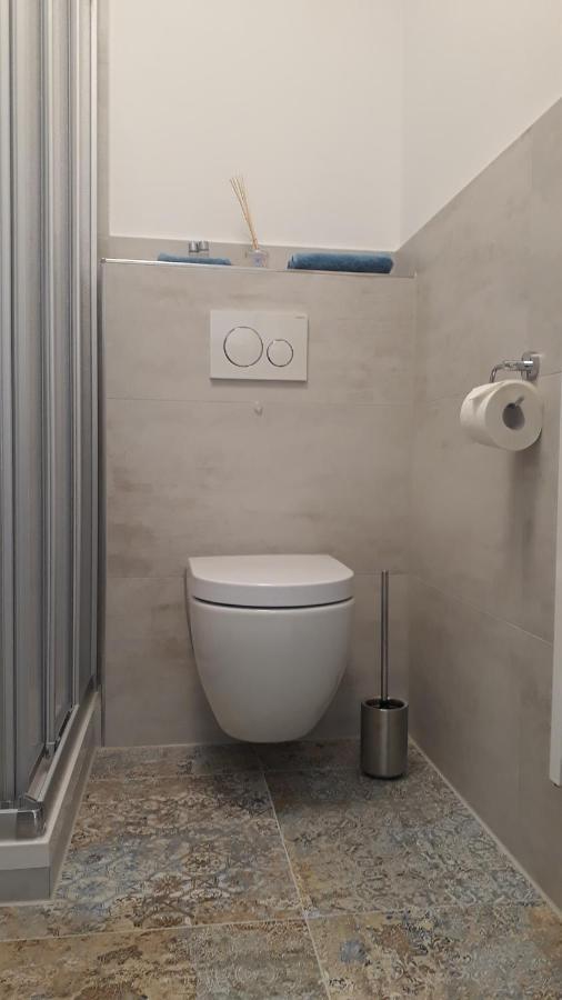 Gemuetliches Apartment Am Kurpark In 바트엠스 외부 사진
