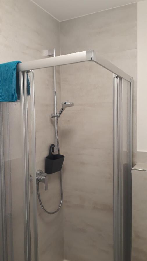 Gemuetliches Apartment Am Kurpark In 바트엠스 외부 사진