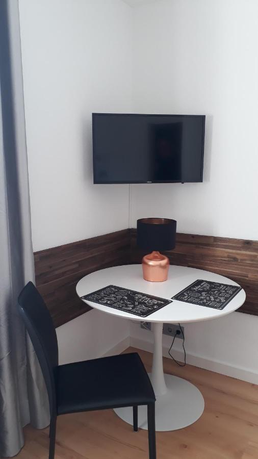 Gemuetliches Apartment Am Kurpark In 바트엠스 외부 사진